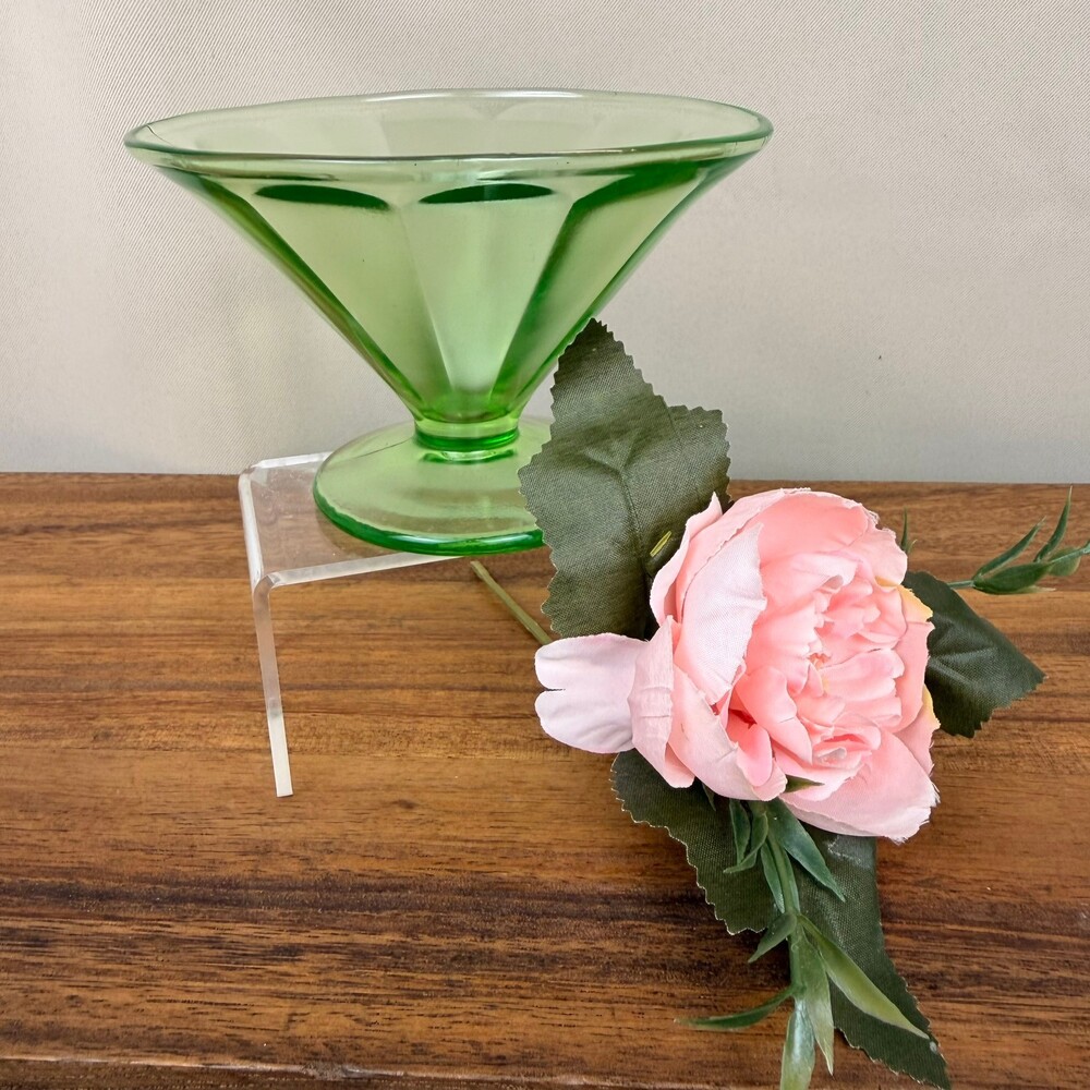 Vintage Federal Optic and Panel Green Uranium Depression Sherbet/Dessert Glass